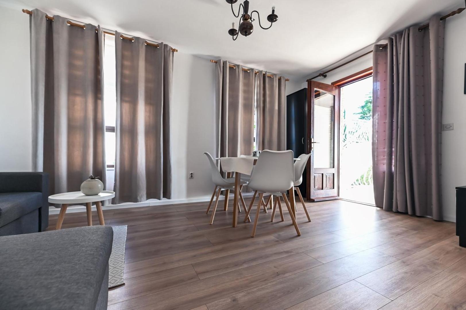 Apartment Rajna Biograd Na Moru Εξωτερικό φωτογραφία